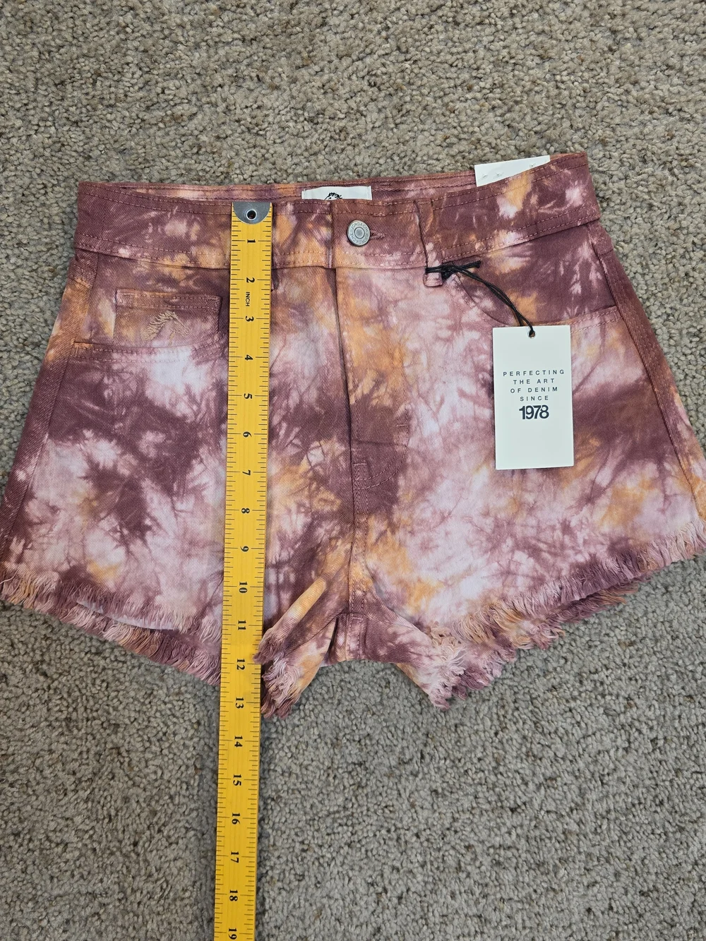NWT Jordache Vintage Chloe High Rise Tie Dye Denim Shorts Size 27 ☀️